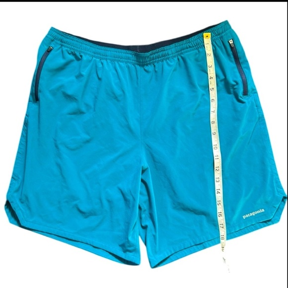 Patagonia® Men's Nine Trails Shorts in Teal Blue 8" Size XL - Picture 6 of 13